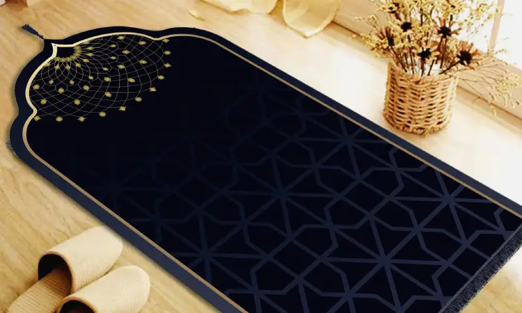 Sajadah lansia, Sumber: etsystatic.com